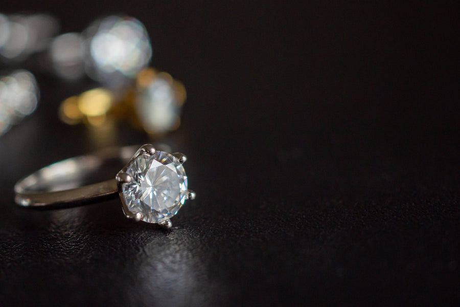 Sterling Silver, Revestimento e Cubic Zirconia Explicados