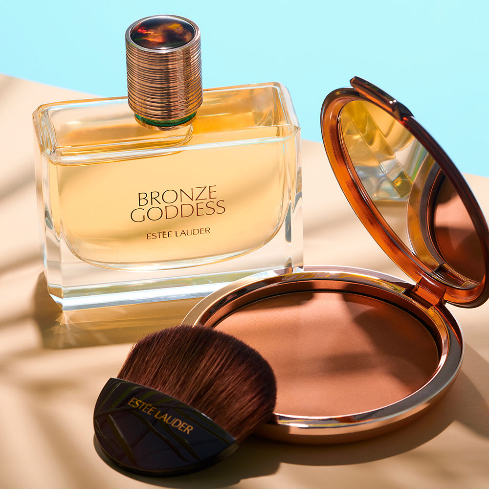 100 ml Eau de Toilette bottle, tiare and coconut notes, warm amber base