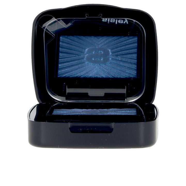 Compact powder single eye shadow in silky cream, 1.5 g, satin finish