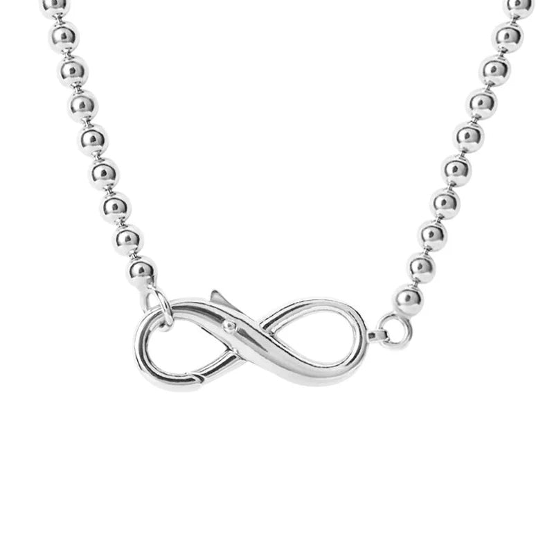 Sleek Minimalist Silver Necklace with Timeless Appeal