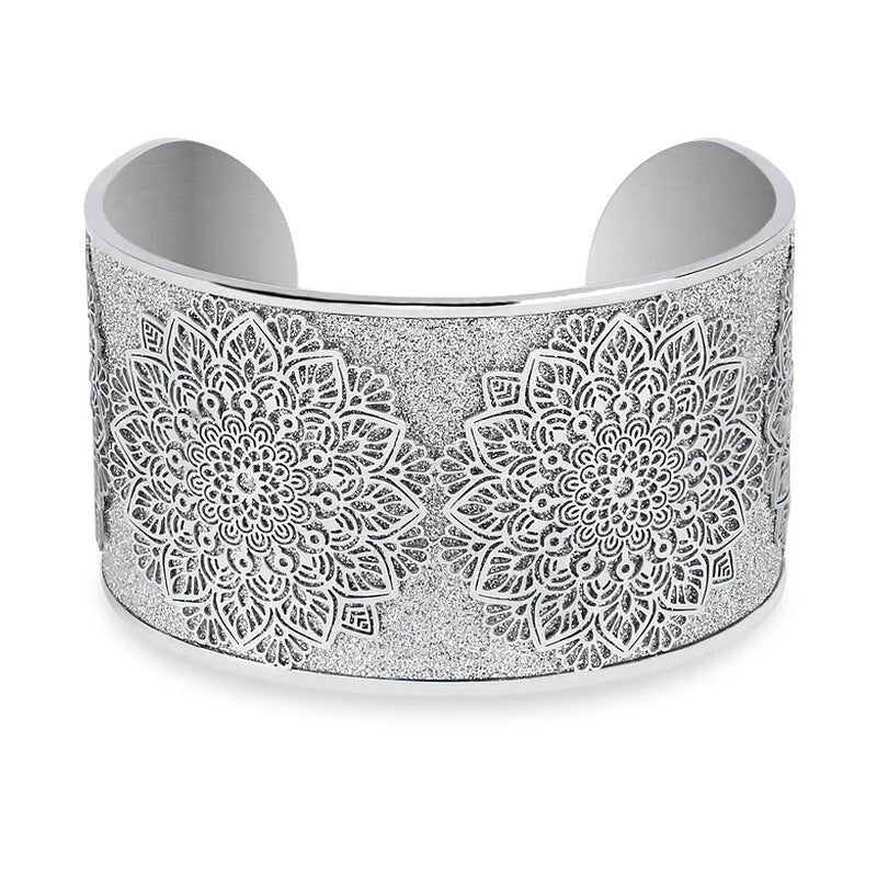 Sleek Silver-Tone Cuff with Polished Elegance