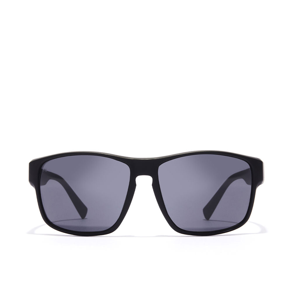 Matte black wrap sunglasses with emerald‑blue mirrored polarized lenses, Unisex sporty frame