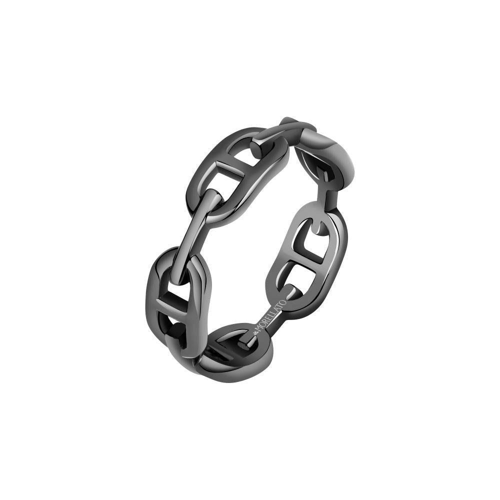Black stainless steel chain-style ring for Man, chunky linked design, matte finish on neutral background